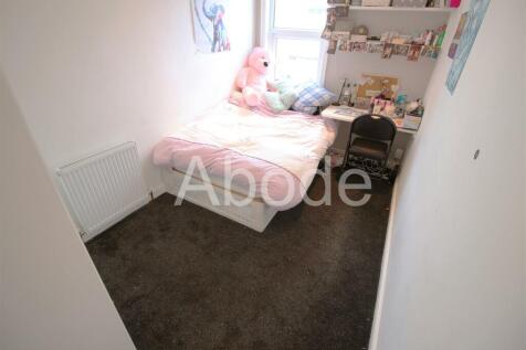 16CA- Bedroom 2.jpg