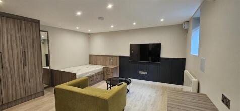 Living Room-1.jpg