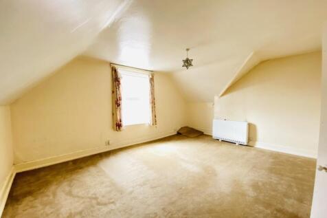 lounge/bedroom