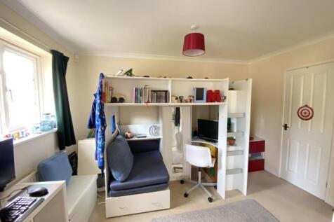 Bedroom and dressing area