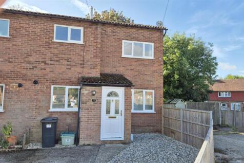 WB Lettings 1 bed 1 bath house newbury 2 parking (