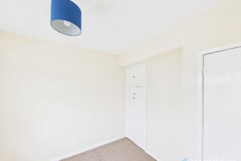 CAM02318G0-PR0547...