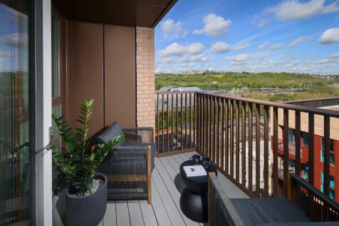 Showhome - Terrace