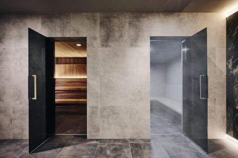 Sauna &amp; Steam Room