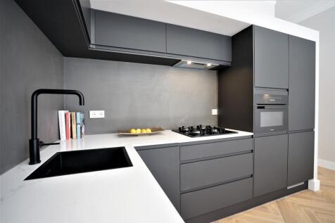 De Lairessestraat 172 D 1075 HM AMSTERDAM image 6