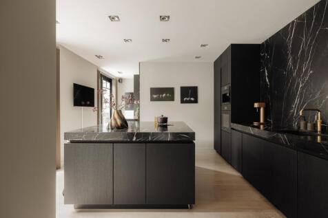 Rijksweg-West 10 h 1251 CK LAREN image 8