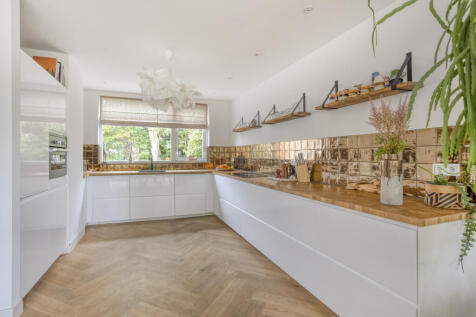 Raadhuisstraat 35 1484 EN GRAFT image 4