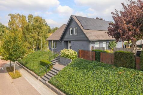 Rembrandtstraat 32 5953 HV REUVER image 2
