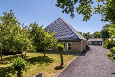 Kerkedijk 142 1862 BE BERGEN (NH) image 92