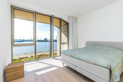 Lloydkade 527 3024 WX ROTTERDAM image 36