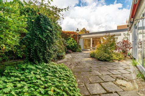 Cannenburg 3 1081 GT AMSTERDAM image 13