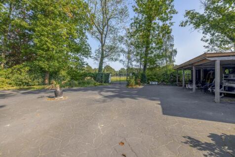 Hoevensestraat 10 5674 XK NUENEN image 9