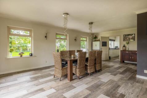 Hoevensestraat 10 5674 XK NUENEN image 15