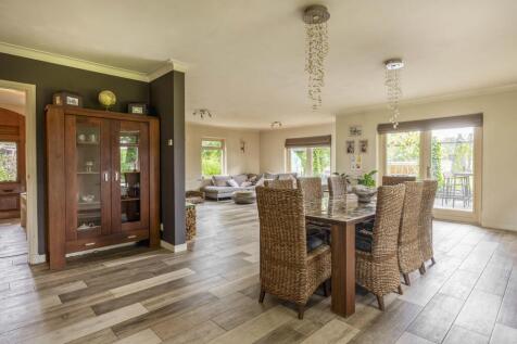 Hoevensestraat 10 5674 XK NUENEN image 17