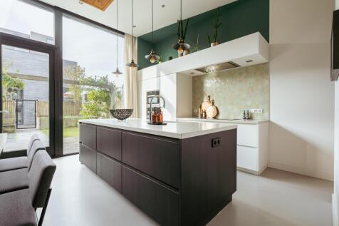 Bert Haanstrakade 398 1087 EC AMSTERDAM image 6