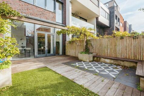 Bert Haanstrakade 398 1087 EC AMSTERDAM image 15