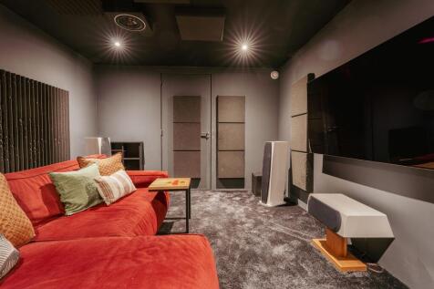 Bert Haanstrakade 398 1087 EC AMSTERDAM image 30