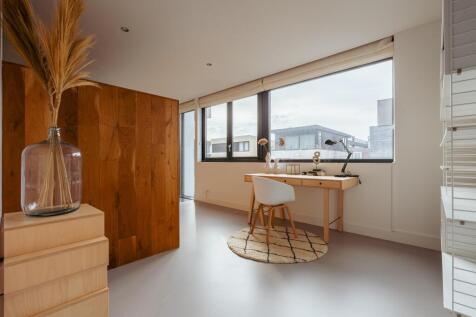 Bert Haanstrakade 398 1087 EC AMSTERDAM image 31