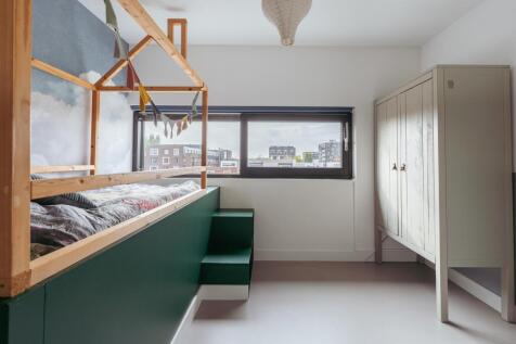 Bert Haanstrakade 398 1087 EC AMSTERDAM image 55