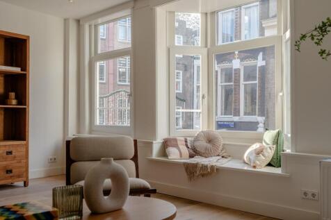 Nieuwe Spiegelstraat 43 1 1017 DC AMSTERDAM image 3