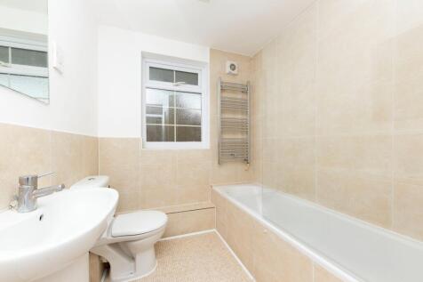 Bathroom.jpg