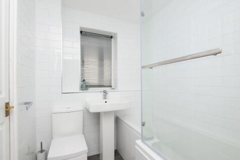 44 Derwent Road - Ba