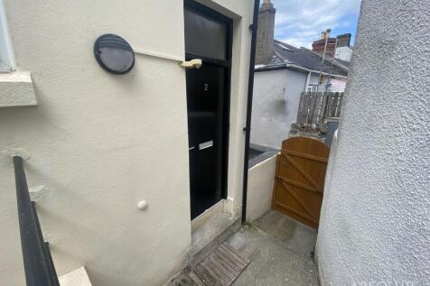 Private entrance area