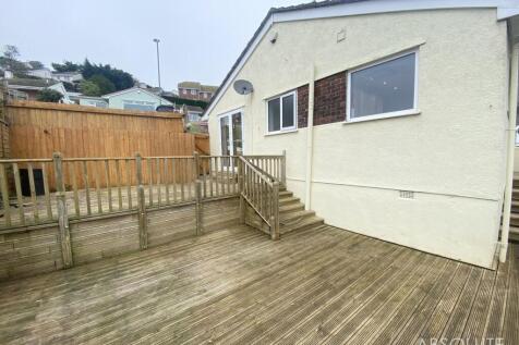 Decking to the side