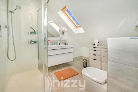 Bed 1 En Suite