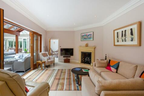 67370_3 Bury Road Poole (10).jpg