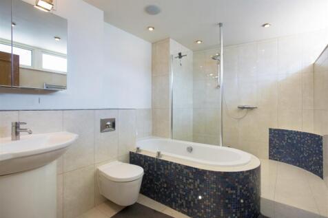 32B Salterns Way 320446 19.jpg