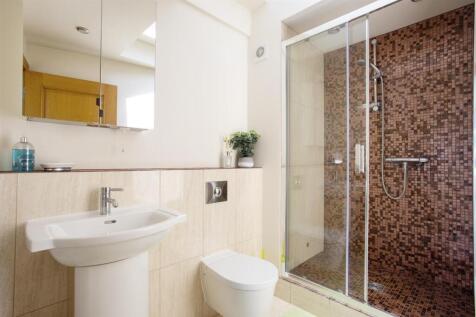 32B Salterns Way 320446 20.jpg