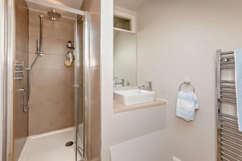 En Suite Shower Room