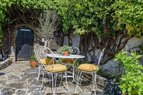 Courtyard Garden