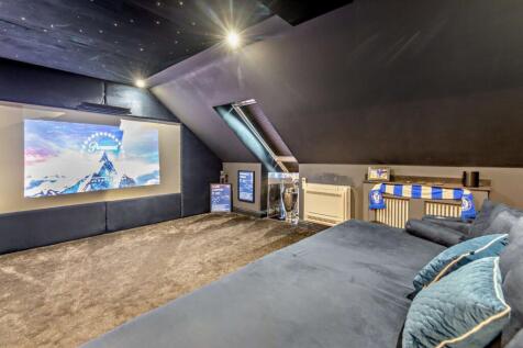 Cinema/Bedroom 3