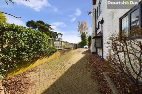 Side Driveway