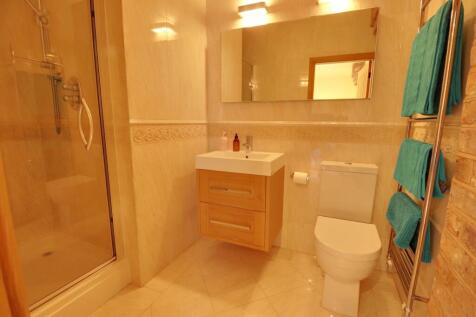 Guest Ensuite
