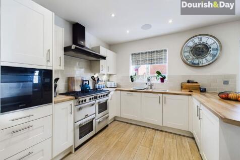 Contemporary Living Kitchen