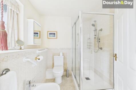 Ensuite Shower Room