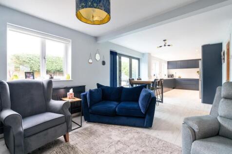 Modern Open-Plan Living and Dining Space.jpg