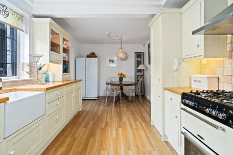 34 Park Avenue, Solihull_LO_14.jpg