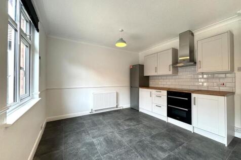 kitchen2.jpg