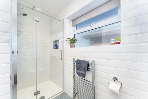 Master en-suite