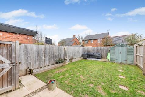 Garden to rear