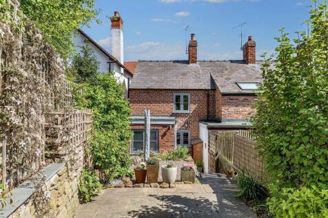 Garden to rear
