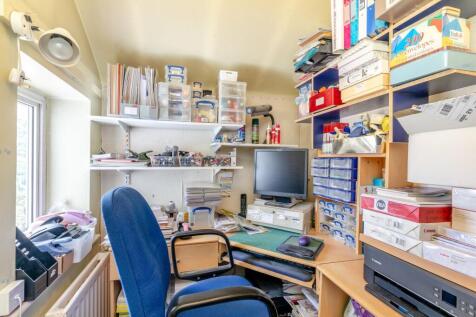 Bedroom 4 / office