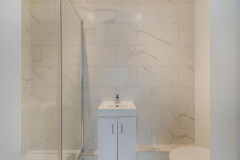 Master Ensuite