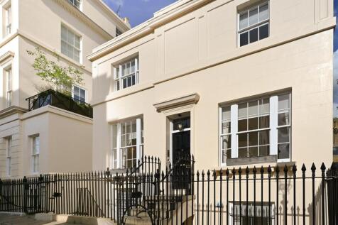 Brunswick Place (2).JPG