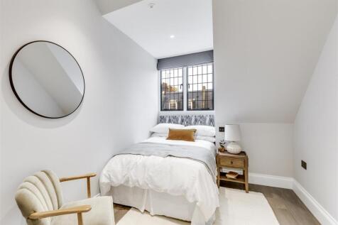 St Johns Wood High Street