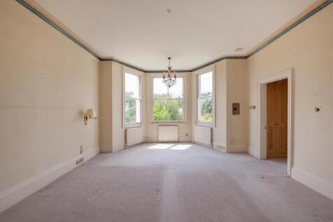 Cavendish Avenue Hi-21.jpg